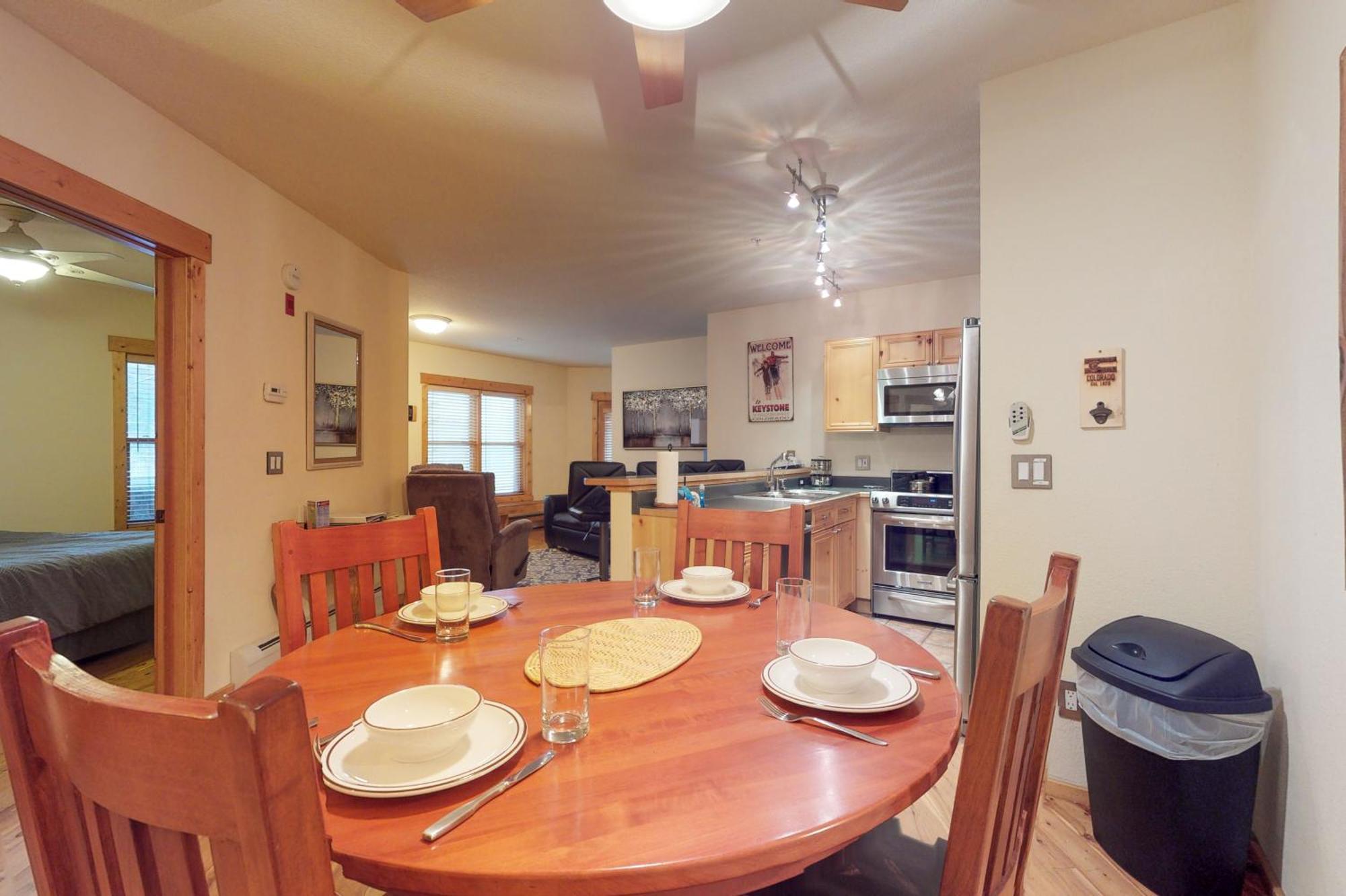 Tenderfoot Lodge Keystone Bilik gambar