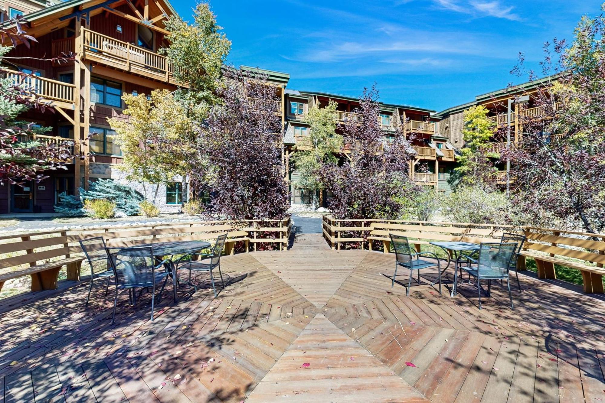 Tenderfoot Lodge Keystone Bilik gambar