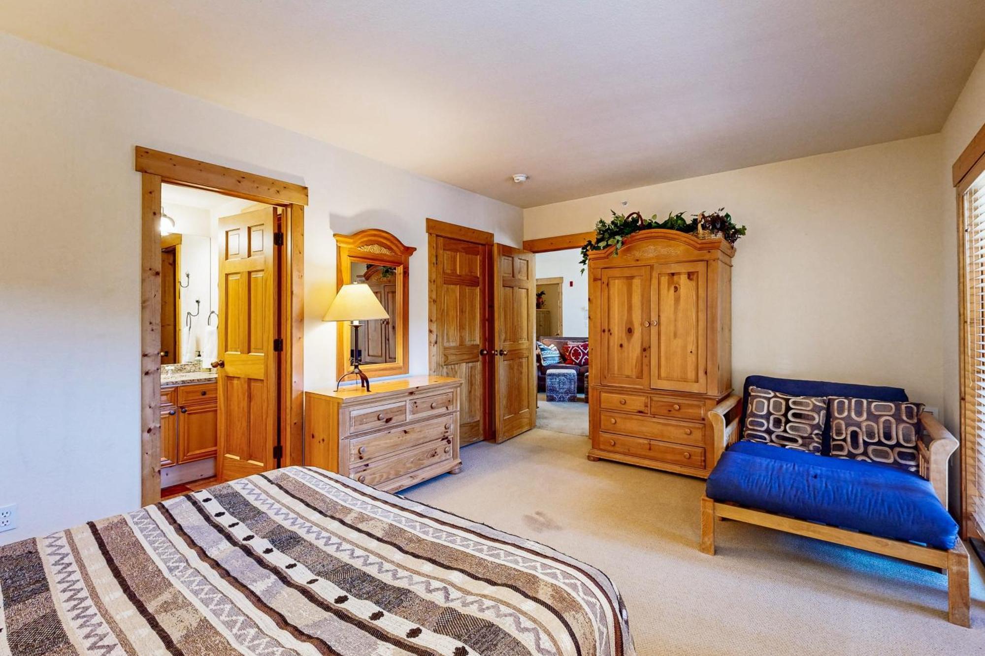 Tenderfoot Lodge Keystone Bilik gambar
